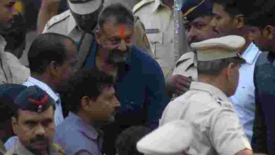 Sanjay Dutt comes out from Khar Police station in Mumbai.(Hindustan Times)