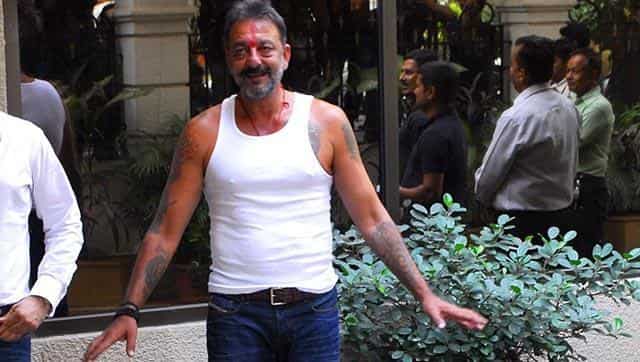 Sanjay Dutt coming out of the Yerawada jail on a 14-day parole. Sanjay Dutt coming out of the Yerawada jail on a 14-day parole.