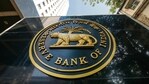 The Reserve Bank of India’s strategy to shift some of its rupee intervention to the forwards market is adding to its problems.(MINT_PRINT)