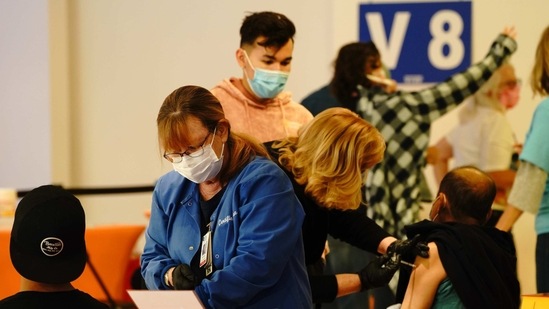 British scientists have said the variant, first identified in southeast England at the end of last year, is up to 70% more contagious than other variants, with a mortality risk around 30% higher. (Representative Image) (Bloomberg)
