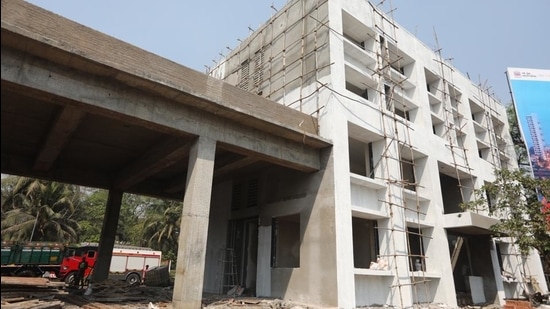 Redevelopment work at Belapur fire station. (Bachchan Kumar/HT photo) Redevelopment work at Belapur fire station. (Bachchan Kumar/HT photo)