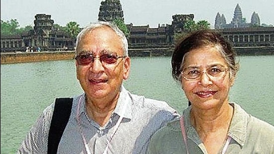 Actor Suhasini Mulay with husband Atul Gurtu.
