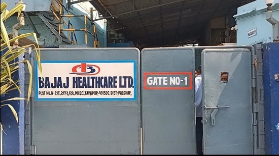 The blast took place at Bajaj Healthcare Ltd in Tarapur, Boisar. (HT) The blast took place at Bajaj Healthcare Ltd in Tarapur, Boisar. (HT)