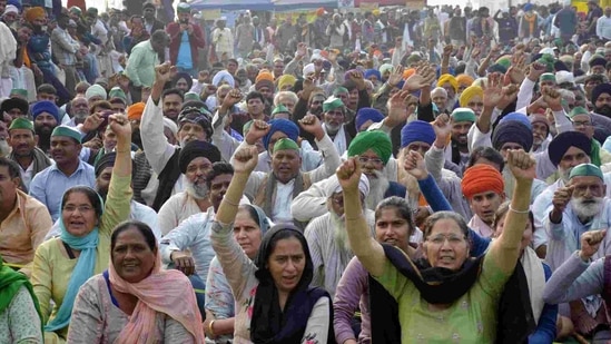 Sonu Mahal, a farmer present during the protests said, "Today, during the local body elections in Amritsar, we are protesting against the BJP. A large number of our farmer brothers are riding on bikes and arriving in ward number 37 to participate in the protests." (Representative Image) (Sakib Ali/Hindustan Times)