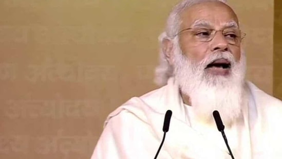 PM Modi arrived in Chennai at 11 am to inaugurate a slew of infrastructure projects and left for Kochi from the city.(File photo)