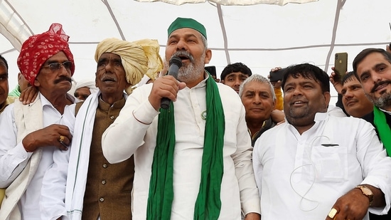 BKU spokesperson Rakesh Tikait during a 'Kisan Mahapanchayat' in support of the ongoing farmers' agitation against Centre's farm reform laws, at Bahadurgarh in Jhajjar district.(PTI) BKU spokesperson Rakesh Tikait during a 'Kisan Mahapanchayat' in support of the ongoing farmers' agitation against Centre's farm reform laws, at Bahadurgarh in Jhajjar district.(PTI)