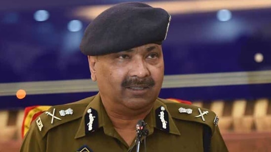 DGP Singh made these revelations in a news conference over the arrest of self-styled chief commanders Hidayatullah Malik and Zahoor Ahmad Rather, respectively of terror outfits Lashkar-e-Mustafa (LeM) and The Resistance Front (TRF). (Waseem Andrabi/HT file photo) DGP Singh made these revelations in a news conference over the arrest of self-styled chief commanders Hidayatullah Malik and Zahoor Ahmad Rather, respectively of terror outfits Lashkar-e-Mustafa (LeM) and The Resistance Front (TRF). (Waseem Andrabi/HT file photo)