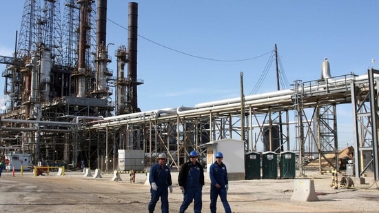 America s largest oil refineries are going dark amid cold World