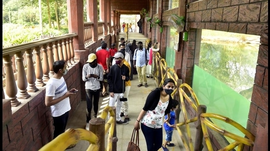 Visitors at Veer Mata Jijabai Bhosale Udyan and Zoo after it reopened following the Covid-19 closure at Byculla, Mumbai, on February 15. (Anshuman Poyrekar/HT photo) Visitors at Veer Mata Jijabai Bhosale Udyan and Zoo after it reopened following the Covid-19 closure at Byculla, Mumbai, on February 15. (Anshuman Poyrekar/HT photo)