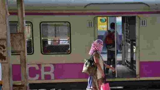 A Mumbai local train A Mumbai local train