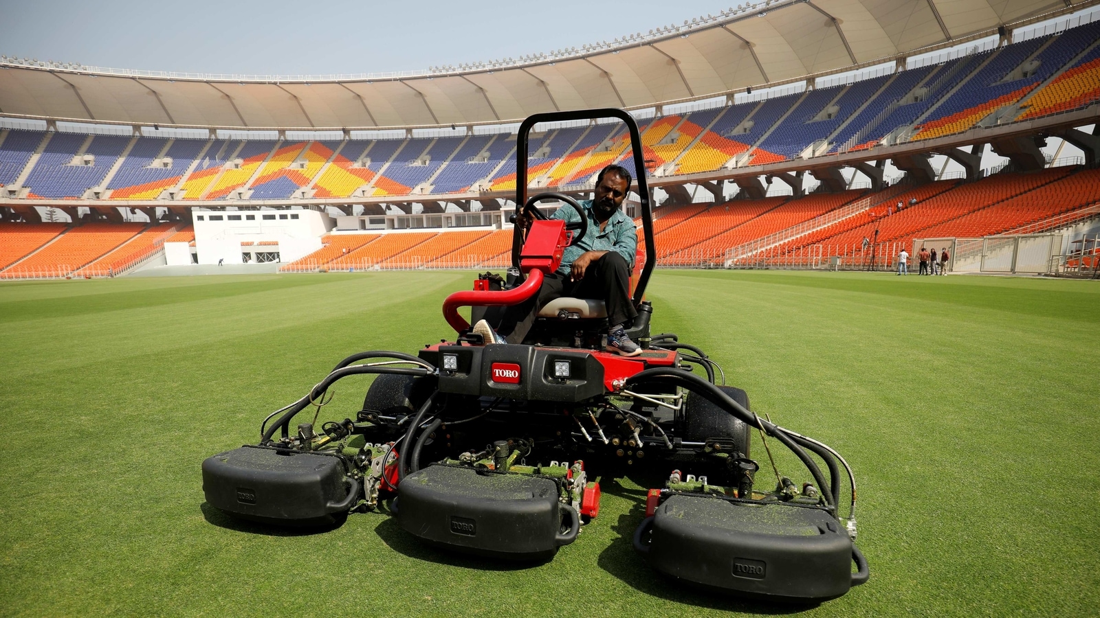 11-centre-pitches-4-dressing-rooms-a-guide-to-ahmedabad-s-new-stadium