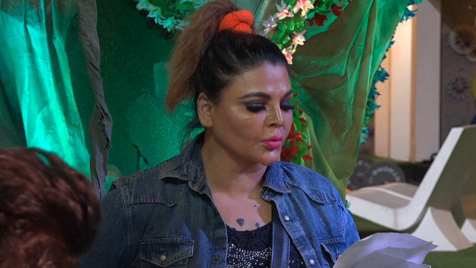 Bigg Boss 14 written update day 134: Rakhi Sawant declares she'd end her marriage, tears letter from husband Ritesh