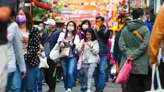 Taiwan has been one of the standout successes in combating the spread of the coronavirus, registering nine deaths and fewer than 1,000 cases since the beginning of the pandemic.(AP)