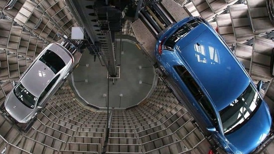 Among the continent’s biggest carmakers, sales for VW fell 28% while Renault SA’s were down 23%. Luxury automakers fared better, with registrations dropping 18% for Daimler AG and 17% for BMW. (Representative Image)(AFP file photo)