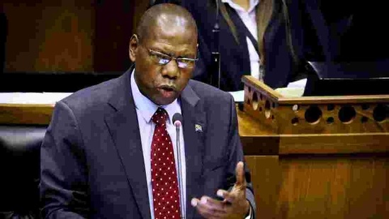 “We salute the health care workers who have chosen vaccination for their own protection and the protection of their colleagues, families and community members," Mkhize said(Reuters) “We salute the health care workers who have chosen vaccination for their own protection and the protection of their colleagues, families and community members," Mkhize said(Reuters)