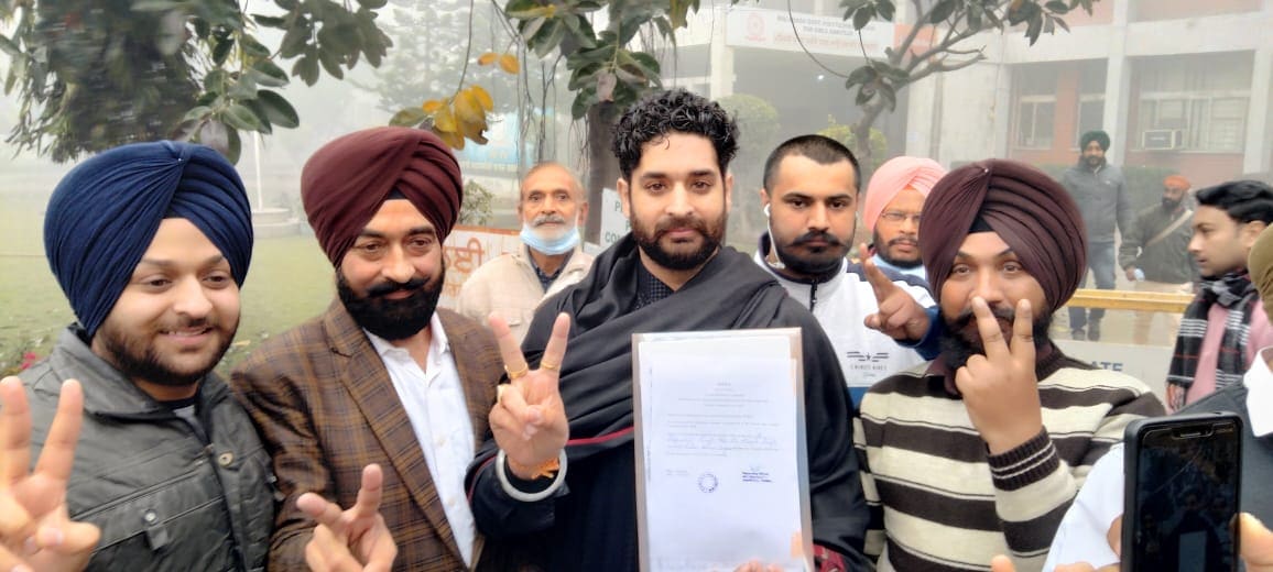 Gagandeep Singh celebrates win in by election in Amritsar. (Sameer Sehgal/Hindustan Times) Gagandeep Singh celebrates win in by election in Amritsar. (Sameer Sehgal/Hindustan Times)
