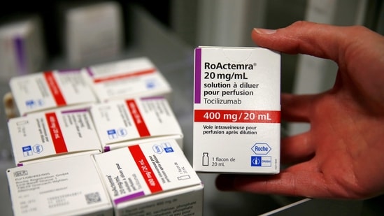 A pharmacist displays a box of tocilizumab, which is used in the treatment of rheumatoid arthritis, at the pharmacy of Cambrai hospital, France.(REUTERS)