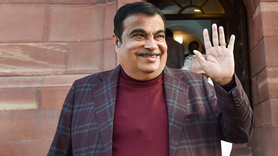 “Assam and Meghalaya will have a direct connection with West Bengal through this bridge," Nitin Gadkari said.(PTI) “Assam and Meghalaya will have a direct connection with West Bengal through this bridge," Nitin Gadkari said.(PTI)