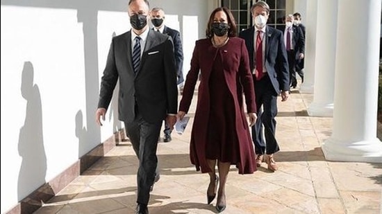 Kamala Harris, Vice President of the US don tone on tone look by Prabal Gurung (Instagram)