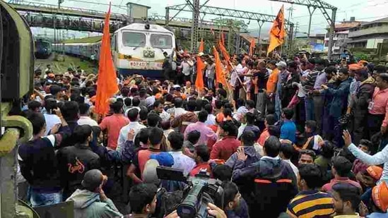 At Lonavla, protestors took the agitation further and organised a rail roko protest on Thursday.(HT File Photo )