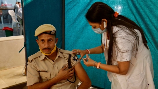 India had administered 10,188,007 Covid-19 vaccines as of 8am on Friday, according to the Union health ministry.(Reuters)