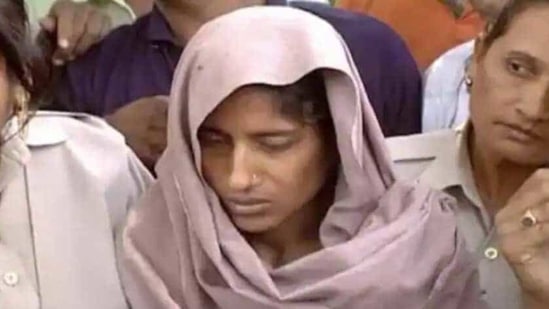 Shabnam and Saleem were arrested within days of the murders and were sentenced to death by the trial court in 2010, which was upheld by the Supreme Court in 2015. (livehindustan.com )