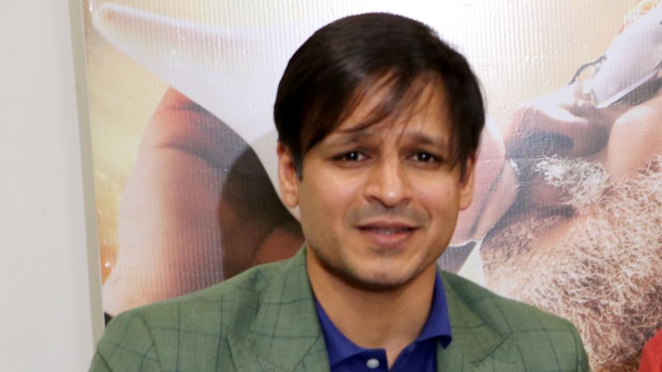 Bollywood actor Vivek Oberoi is involved in an alleged cheating case. Bollywood actor Vivek Oberoi is involved in an alleged cheating case.