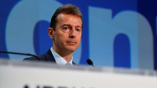 FILE PHOTO: Airbus CEO Guillaume Faury attends Airbus's annual news conference on 2019 results in Blagnac near Toulouse, France, February 13, 2020. REUTERS/Regis Duvignau/File Photo(REUTERS)