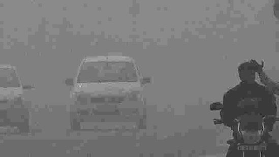First foggy day of the season affected the traffic in New Delhi. Fog blanketed the capital through the day giving Delhiites sneak peek into coming days. HT photo by Raj K Raj First foggy day of the season affected the traffic in New Delhi. Fog blanketed the capital through the day giving Delhiites sneak peek into coming days. HT photo by Raj K Raj