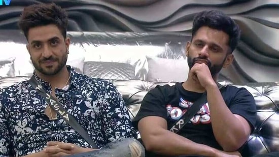 Aly Goni and Rahul Vaidya will be seen performing on Yeh Dosti from Sholay. (Colors)