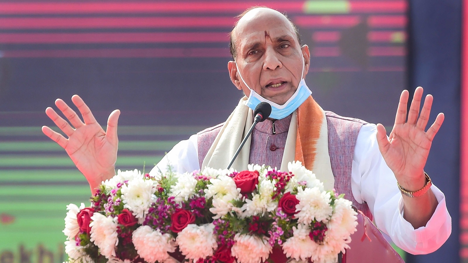 centre-focused-on-promoting-rural-industries-rajnath-singh-latest