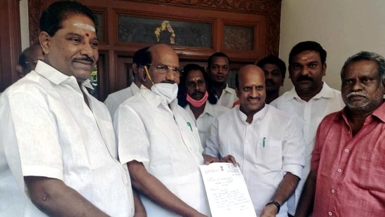 Congress MLA K Lakshminarayanan hands over his resignation letter to Puducherry Assembly speaker VP Sivakozhundu, in Puducherry on Sunday. (ANI Photo) Congress MLA K Lakshminarayanan hands over his resignation letter to Puducherry Assembly speaker VP Sivakozhundu, in Puducherry on Sunday. (ANI Photo)