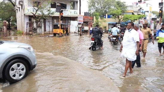 Chief Minister V Narayanasamy is on rounds to inspect different areas affected due to the rains.(Twitter.com/@VNarayanasami)