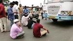 People from Kasaragod Kerala stage a protest at Karnataka-Kerala border against Karnataka Government and Mangaluru district administration for asking to produce RT PCR test report before entering into Karnataka, in Mangaluru on Monday. (ANI) People from Kasaragod Kerala stage a protest at Karnataka-Kerala border against Karnataka Government and Mangaluru district administration for asking to produce RT PCR test report before entering into Karnataka, in Mangaluru on Monday. (ANI)