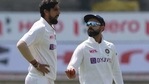 Indian pacer Ishant Sharma (L), captain Virat Kohli (R)(Twitter)