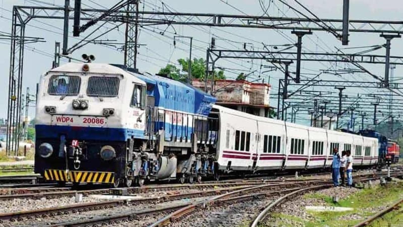Indian Railways To Run 11 New Special Trains Here Is Full List Latest News India Hindustan