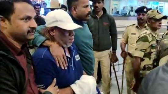 Ravi Pujari being brought to Bengaluru after he was arrested and extradited from the west African country of Senegal, in 2020. (ANI) Ravi Pujari being brought to Bengaluru after he was arrested and extradited from the west African country of Senegal, in 2020. (ANI)