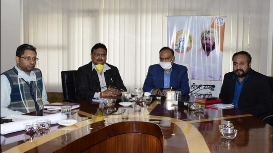 Principal secretary of the local bodies department, AK Sinha with officials in Ludhiana on Tuesday. (Harsimar Pal Singh/HT) Principal secretary of the local bodies department, AK Sinha with officials in Ludhiana on Tuesday. (Harsimar Pal Singh/HT)
