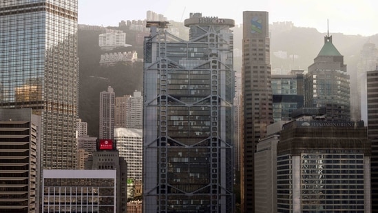 A combination of declining income and escalating property prices during 2020 prompted affordability to worsen in most cities. Apart from Hong Kong, the other cities ranked in the top 10 saw affordability deteriorate from the year before as the pandemic exacerbated the wealth gap.(AFP)