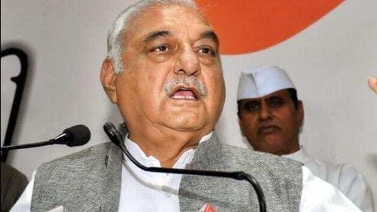 Former chief minister Bhupinder Singh Hooda, who is the leader of opposition, also questioned the BJP-JJP coalition’s new sports policy that does away with benefits his government gave to sportspersons in Haryana. (HT file photo) Former chief minister Bhupinder Singh Hooda, who is the leader of opposition, also questioned the BJP-JJP coalition’s new sports policy that does away with benefits his government gave to sportspersons in Haryana. (HT file photo)