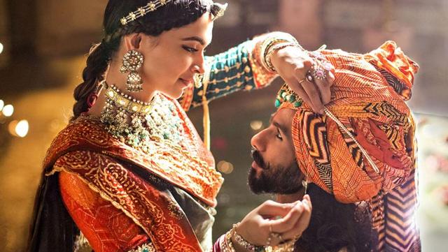 Deepika Padukone and Shahid Kapoor in Padmaavat Deepika Padukone and Shahid Kapoor in Padmaavat