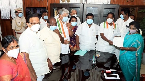 V.Narayanasamy submitted the letter of the resignation of the chief minister and his Council of Ministers to Lt. Governor Dr. Tamilisai Soundararajan shortly after a Motion of Confidence moved by him on the floor of the Legislative Assembly was defeated, in Puducherry on Monday. (ANI Photo)