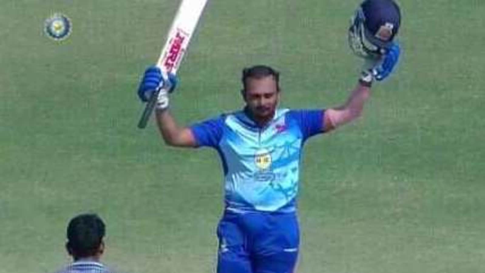 Prithvi Shaw shatters all-time record, smashes double hundred in One-Day  Cup 2023 – India TV