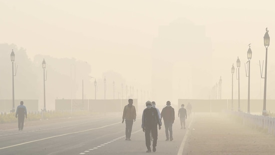 A view from Rajpath on a hazy morning, near India Gate in New Delhi. (Arvind Yadav/ Hindustan Times) A view from Rajpath on a hazy morning, near India Gate in New Delhi. (Arvind Yadav/ Hindustan Times)