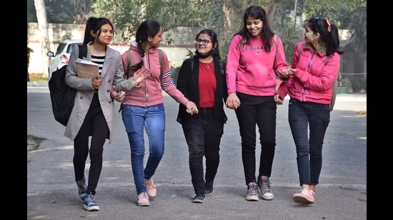 Women constitute only 14% of the 280,000 personnel in STEM in India’s research development institutions (UN data). In addition, although women’s participation in the workforce is higher at entry-level, it gradually decreases at higher research, academics and administration levels. (HTPHOTO)