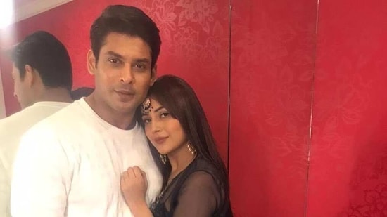 Siddharth Shukla shuts down a troll commenting on his friendship with Shehnaaz Gill.