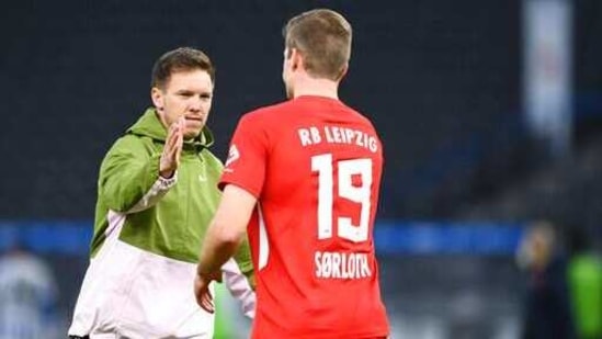 Leipzig's head coach Julian Nagelsmann with Alexander Sorloth: File photo(AP)
