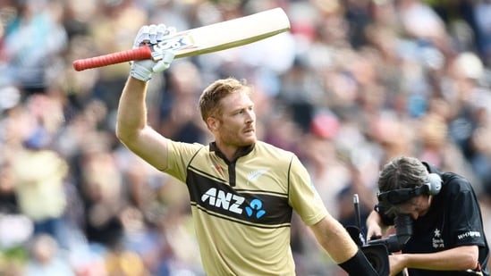 New Zealand batsman Martin Guptill waves to the crowd as he leaves the field after he was dismissed for 97 runs during the second T20 cricket international between Australia and New Zealand at University Oval In Dunedin, New Zealand, Thursday, Feb. 25, 2021. (Andrew Cornaga/Photosport via AP)(AP)