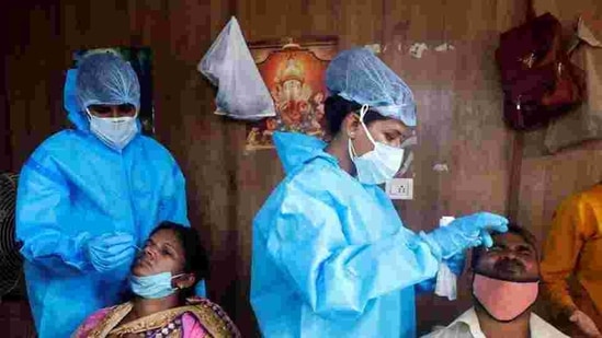 India’s coronavirus disease testing capacity has been increased to conduct about 1.5 million tests daily. On an average, the country has been performing about a million Covid tests a day over the past one month.(Representational Photo/REUTERS)