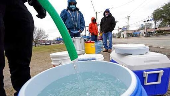 A deadly winter storm caused widespread blackouts last week across Texas, a state unaccustomed to extreme cold, killing at least two dozen people.(AP) A deadly winter storm caused widespread blackouts last week across Texas, a state unaccustomed to extreme cold, killing at least two dozen people.(AP)